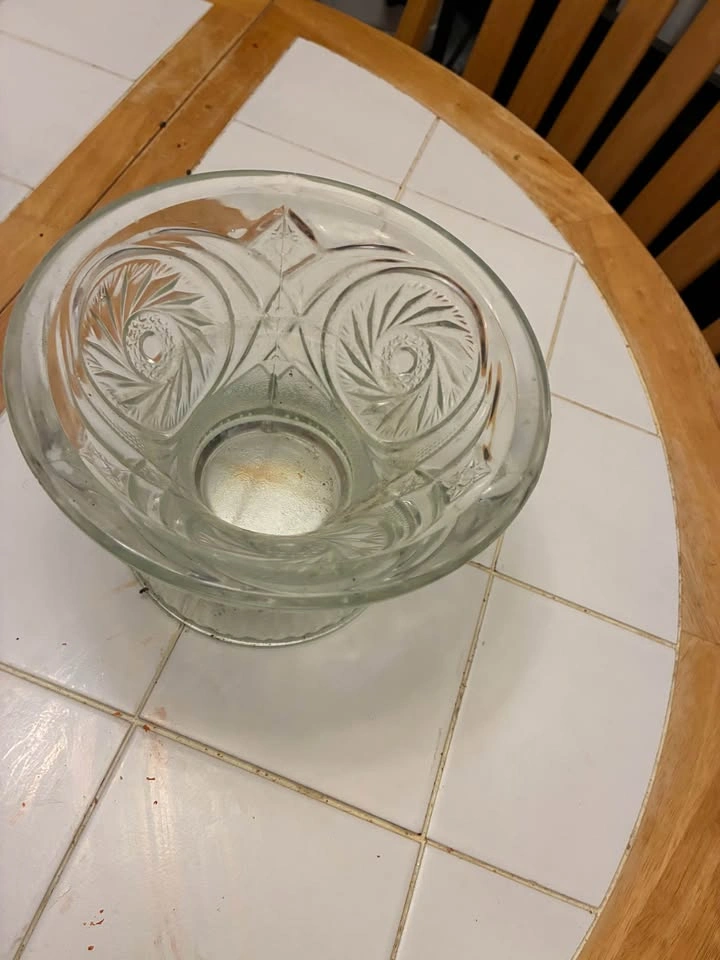 Clear Glass Candy Bowl - photo 4