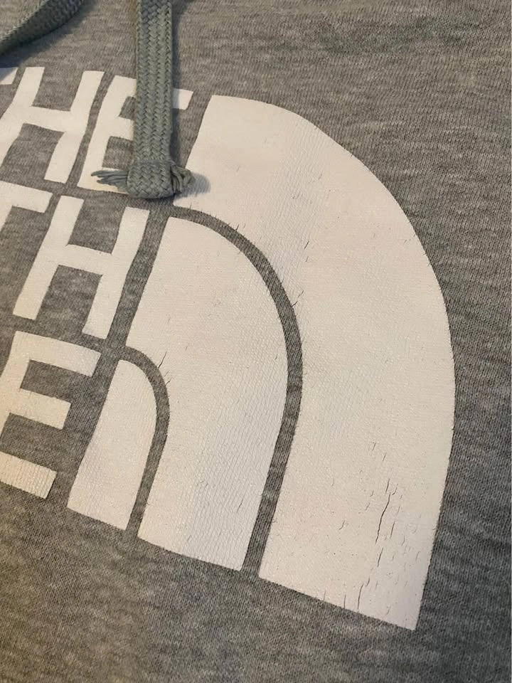 The North Face Men's Hoodie L grey pick up in Brampton - photo 2