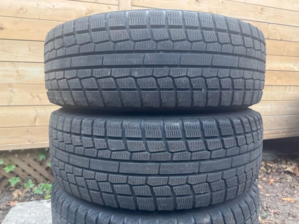 215/65R16 YOKOHAMA Winter Tires - Set of 4 Tires - photo 2