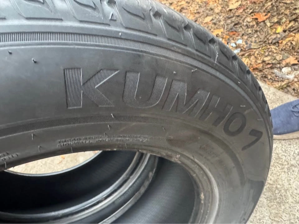 235/65R17 Kumho Tires - Set of 2 - photo 2