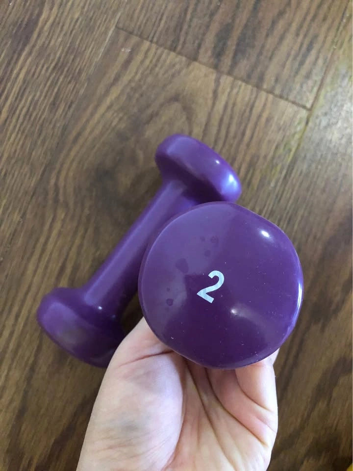 Two 2LB dumbbells, each for 10$! Two for 20$. - photo 2