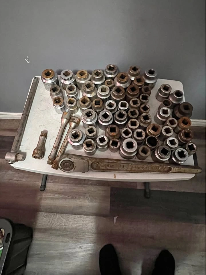 Large Socket and Ratchet Set