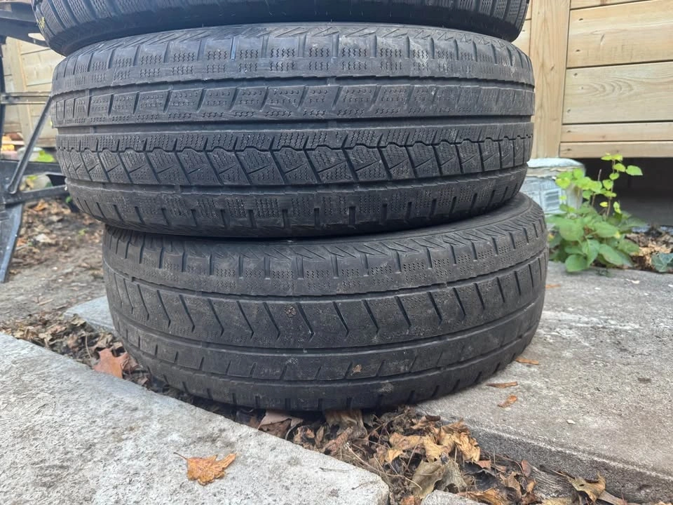 225/65R17 Winter Tires - Set of 4 Tires - photo 3