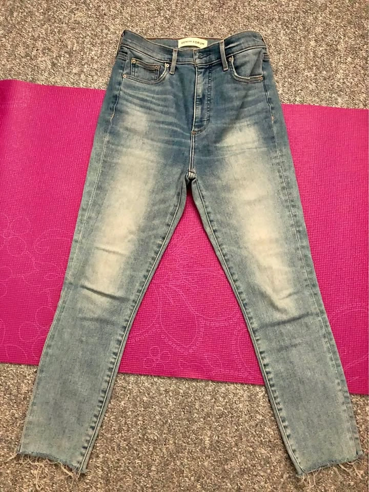 Aritzia Denim High Waisted Jeans