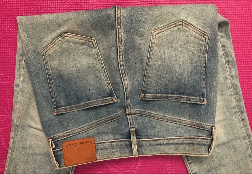 Aritzia Denim High Waisted Jeans - photo 3