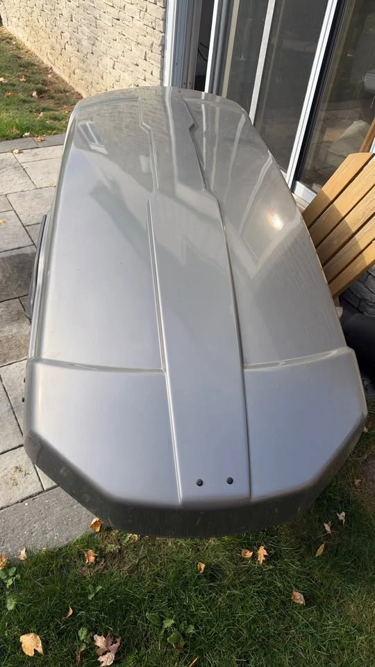Thule Motion XT Large (L) Roof Cargo Box, Titan, 16 cu ft - photo 2