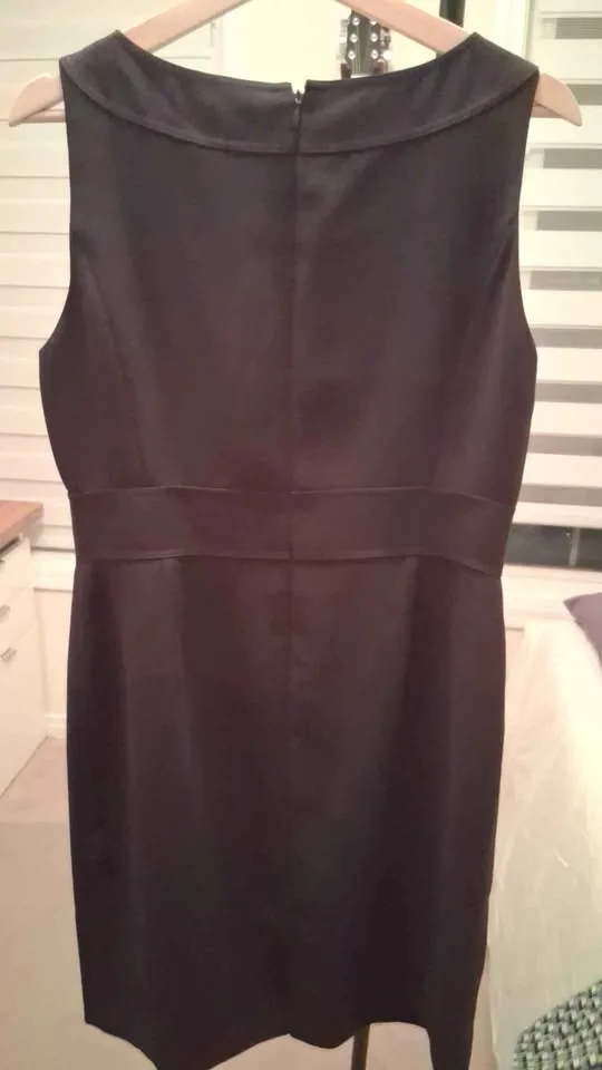 TAHARI Purple Dress, size 10 image indicator(4)