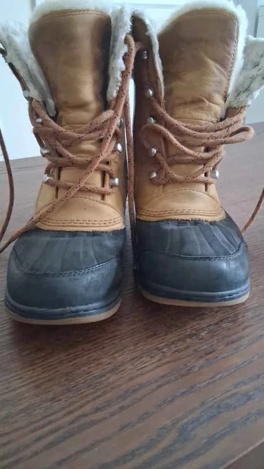 Sorel Women's Whistler Mid Boots Camel Brown/Black Size 7.5 image indicator(6)