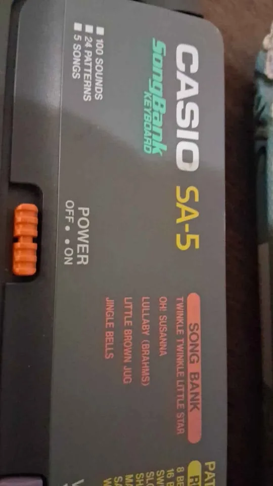 CASIO SA-5 Songbank mini electronic Keyboard image indicator(2)