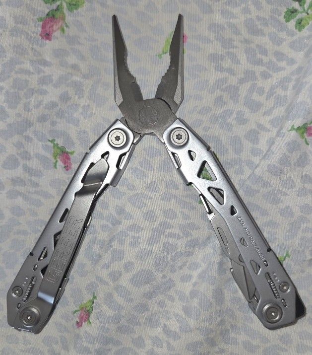 Gerber Multi Tool - photo 2