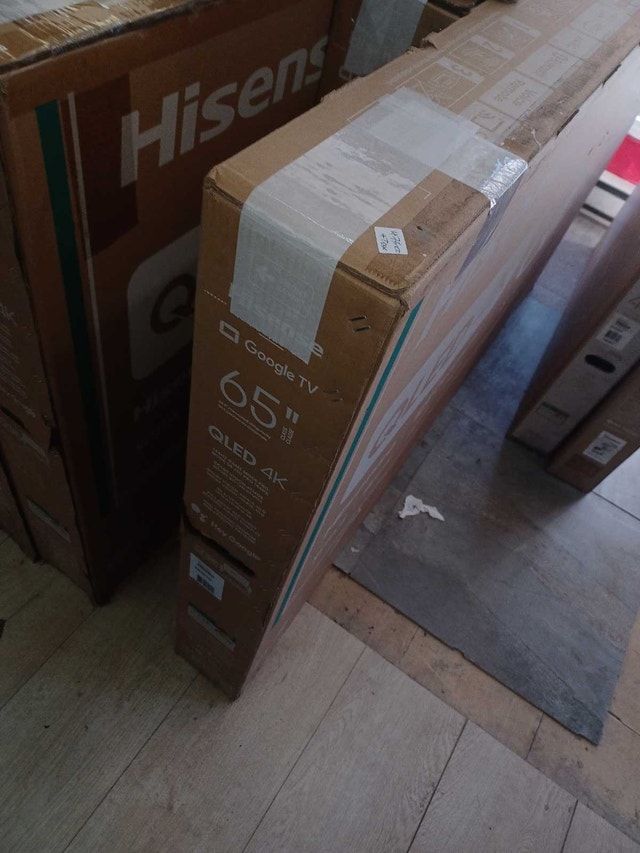 Hisense 65 inch QLED 4K Google TV