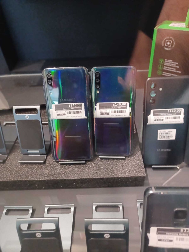Smartphone liquidation: iPhone and Samsung - photo 2