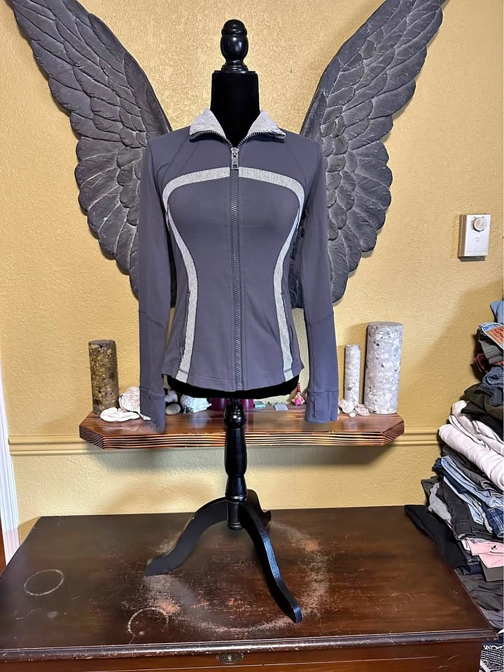 Lululemon Gray Zip Up Sweater Jacket