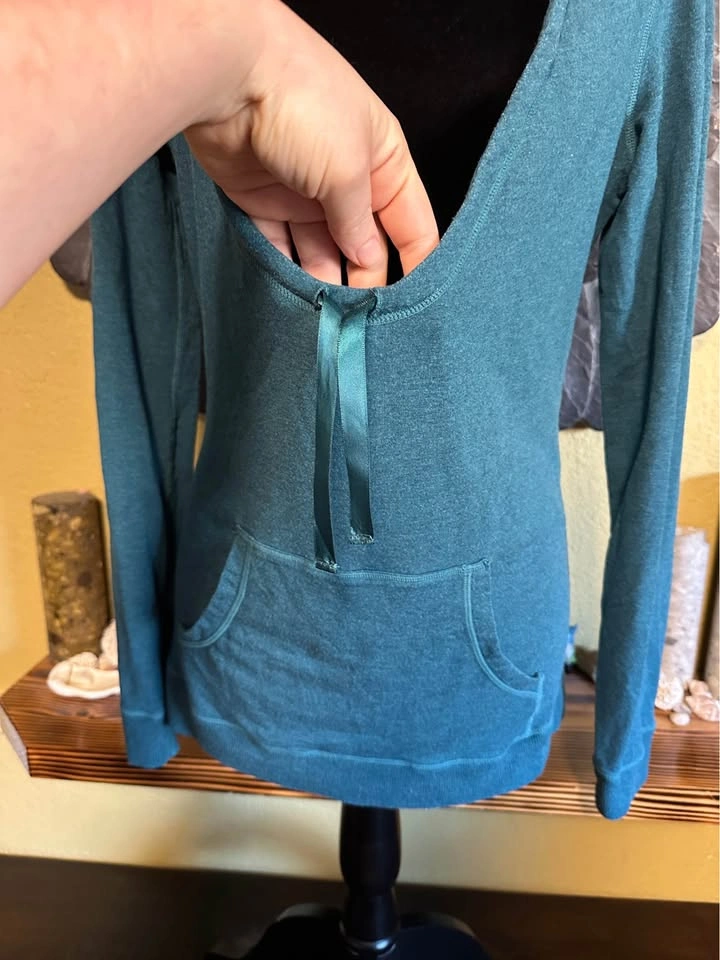 Lululemon Thin Teal Pull Over Hoodie Sweater - photo 3