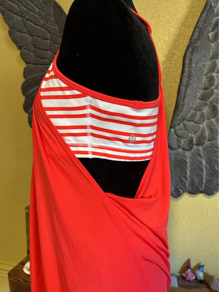 Lululemon No Limits Tank - photo 4