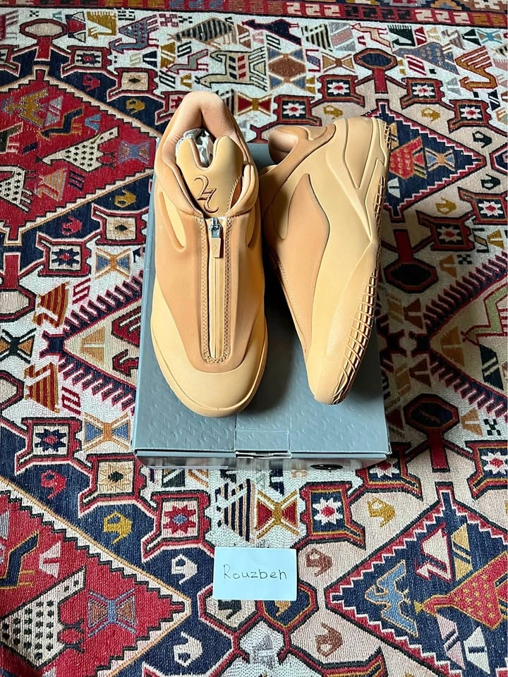 SHAI 001 HAIL CLAY - 9.5 & 10