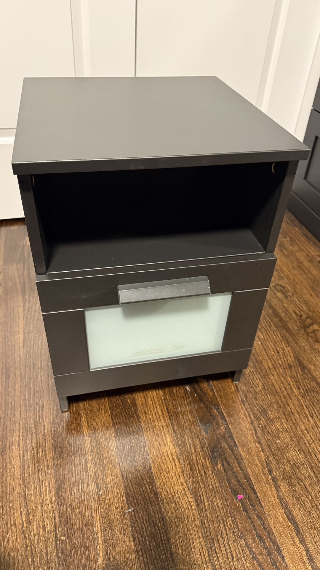 Night Table For Bedroom