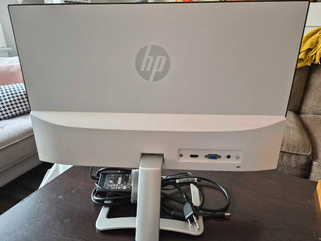 HP monitor