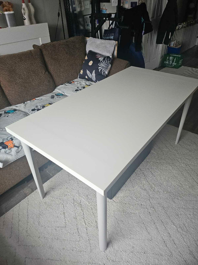 White Table - photo 2