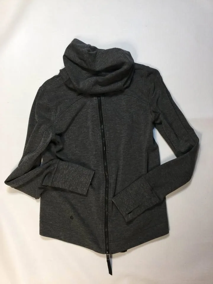 🧡🧡🧡 Lululemon jacket Sz 6 image indicator(3)