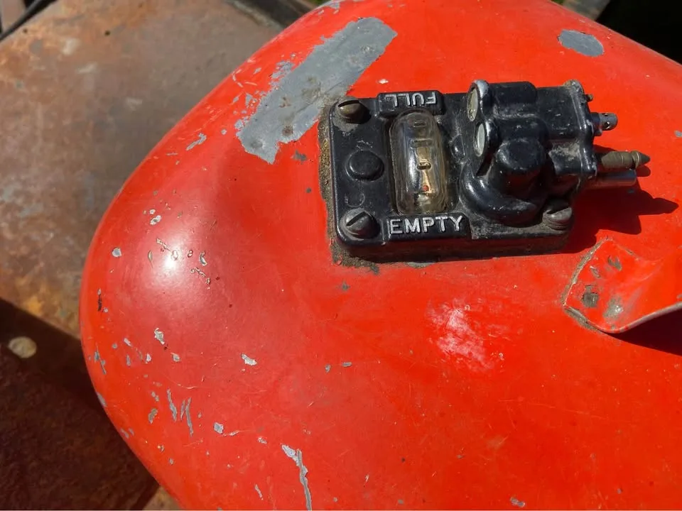 Boat fuel tank image indicator(2)