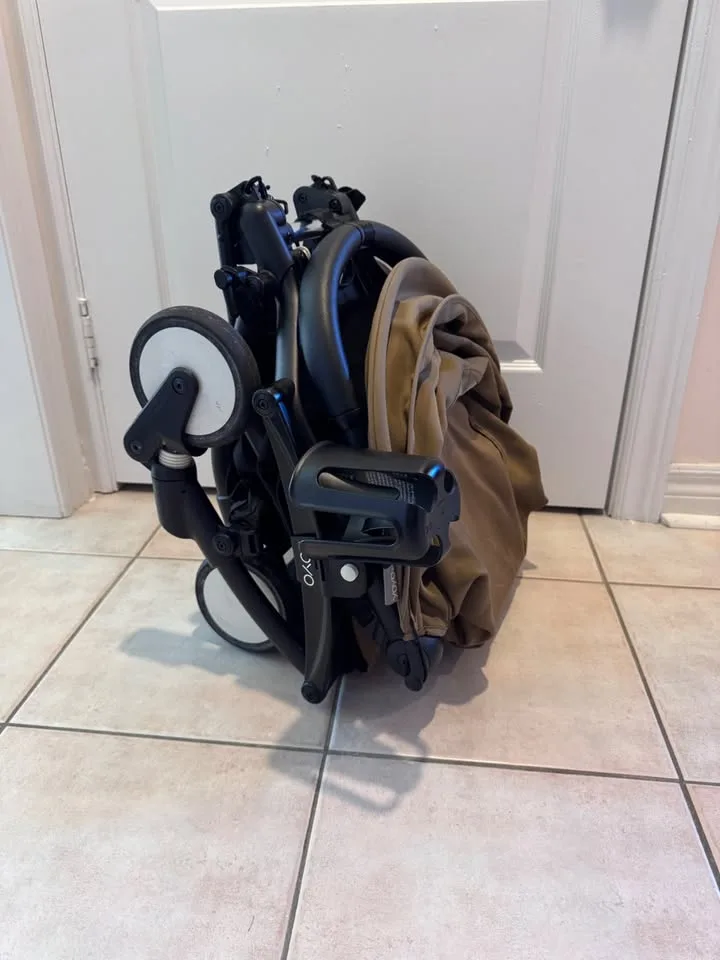 Stokke Yoyo2 Stroller - Taupe (Complete Travel Set) image indicator(3)