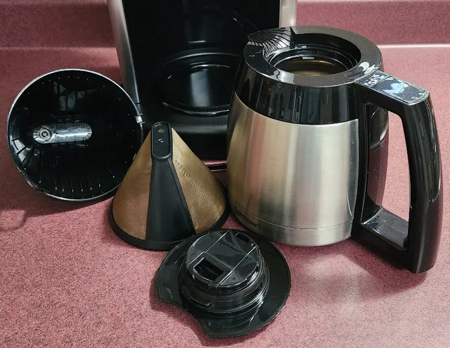 Cuisinart Brew Central Thermal 10 Cup Cofeemaker DCC-1400C♥️ image indicator(6)