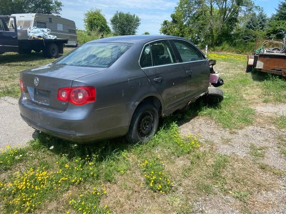 2006 Volkswagen Jetta parts image indicator(4)