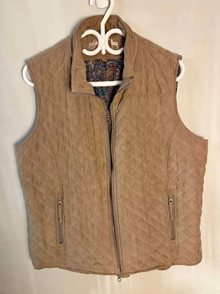 Microsuede quilted vest thumbnail