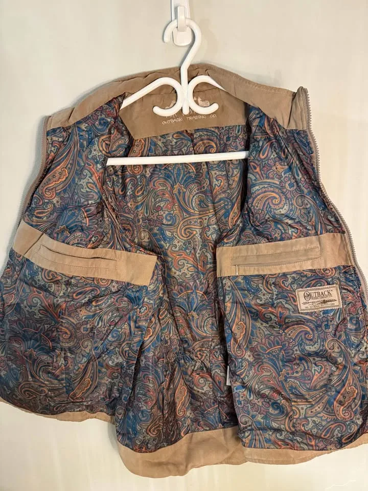 Microsuede quilted vest image indicator(4)