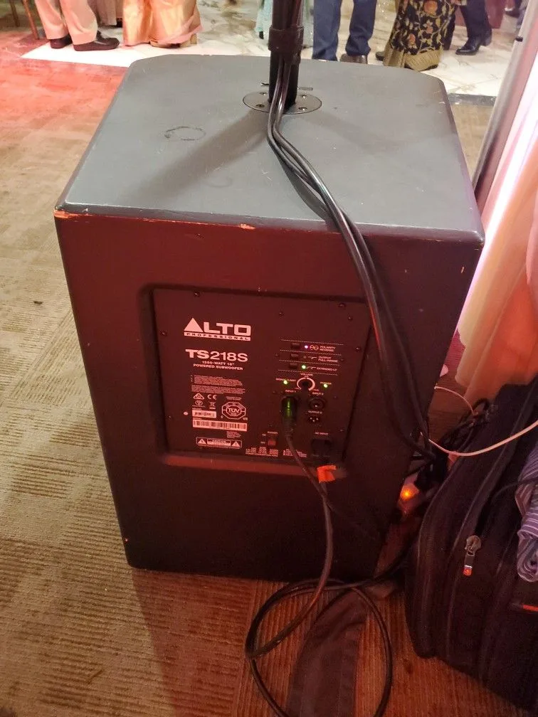 Alto Professional TS218S thumbnail