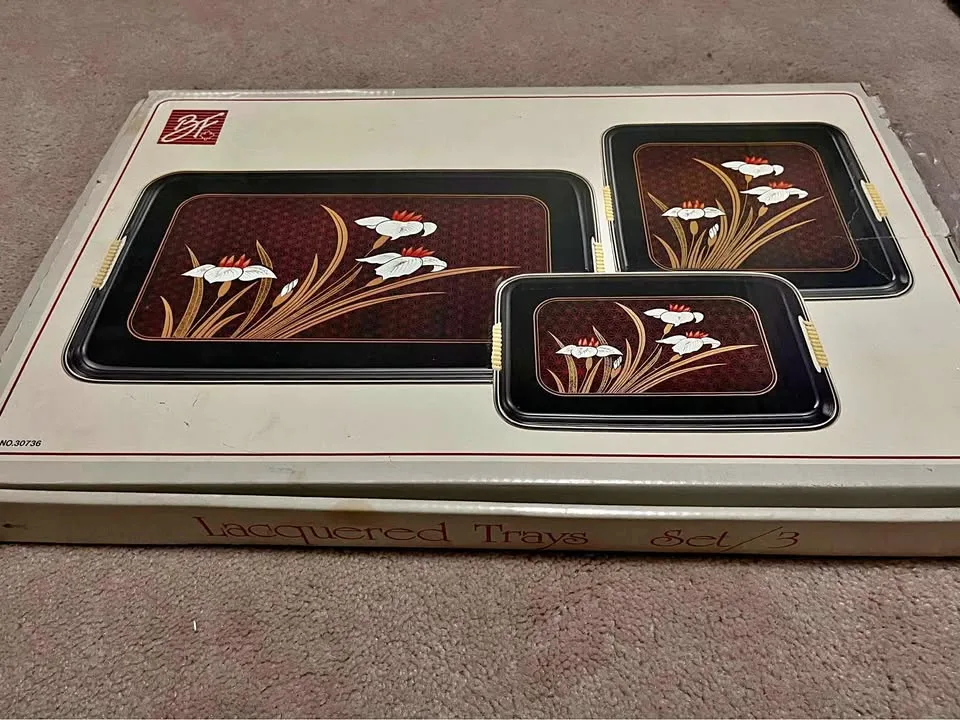 Lacquered Trays thumbnail