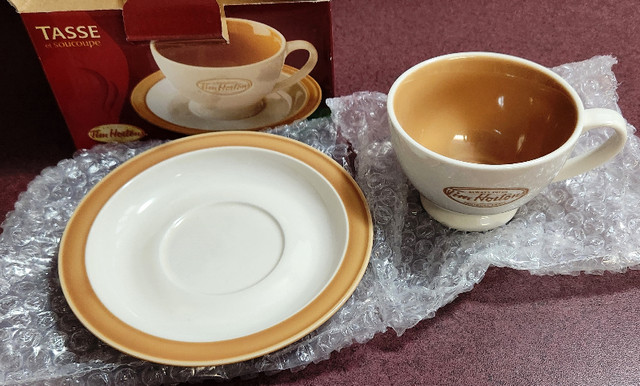 Tim Hortons Teacup and Saucer Set (2006) Limited Edition♥️ - photo 3