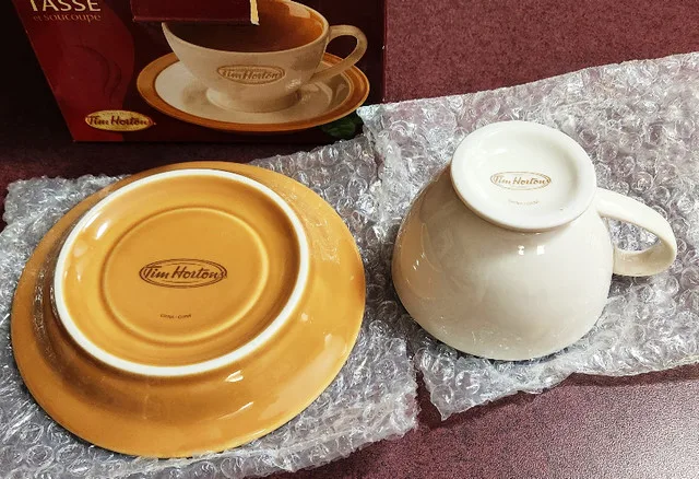 Tim Hortons Teacup and Saucer Set (2006) Limited Edition♥️ image indicator(5)