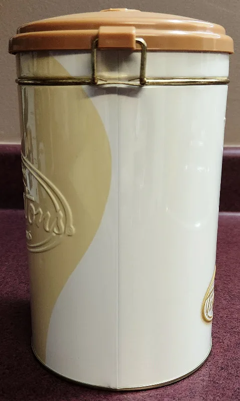 Tim Horton's Tin Coffee Canister (2006) #006♥️ image indicator(3)