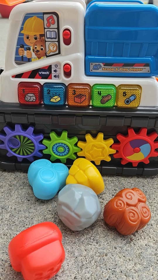 Vtech Toy Excavator - photo 3
