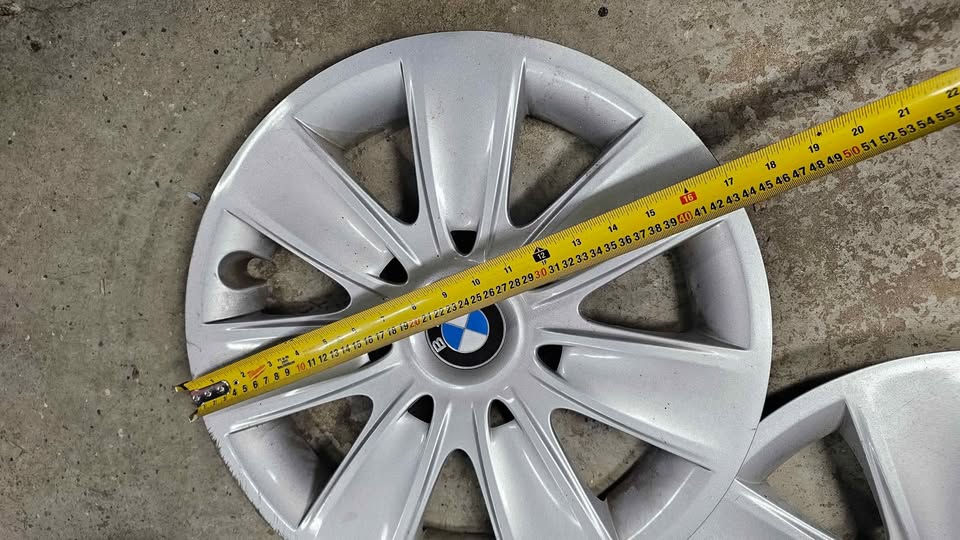 Bmw hub caps - photo 2
