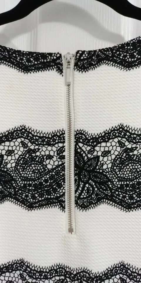 Dress from Laura image indicator(4)