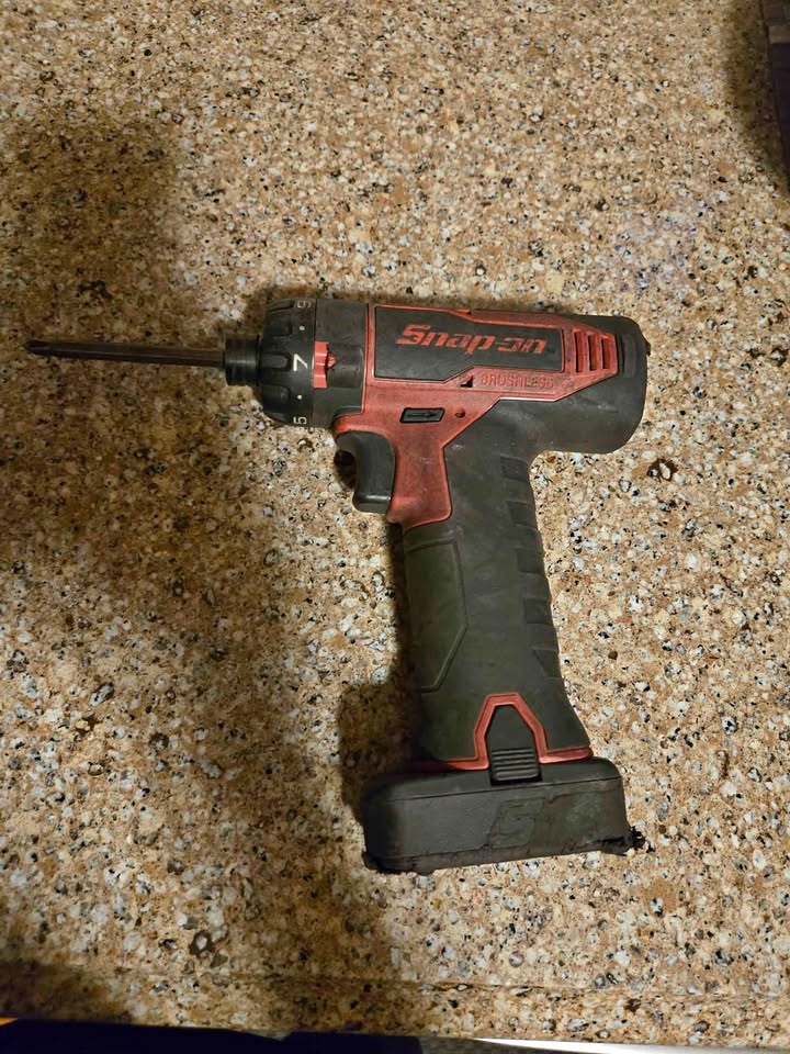 Snap On 1/4" Brushless Screwdriver