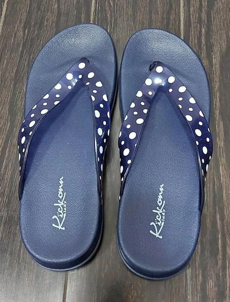 Kickcom Lady Blue Polka Dot Flip Flops, Size 5 thumbnail