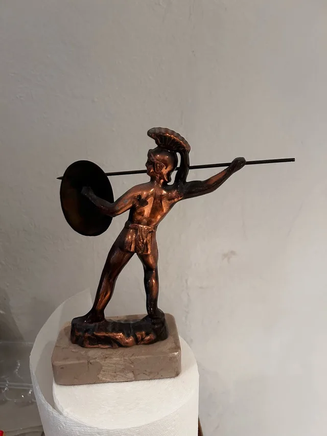 Leonidas of Sparta Statue image indicator(2)