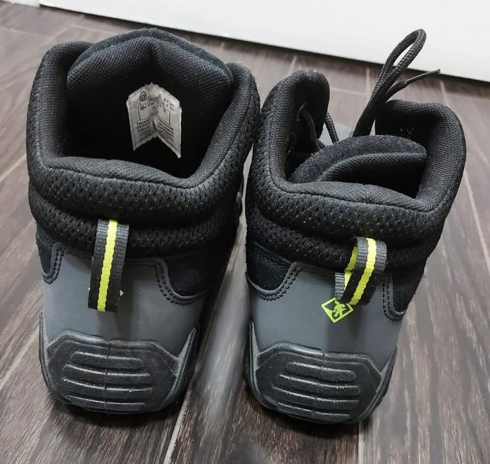 Terra Spider X Mid Composite Safety Toe Boots – Men’s Size 8.5 image indicator(2)