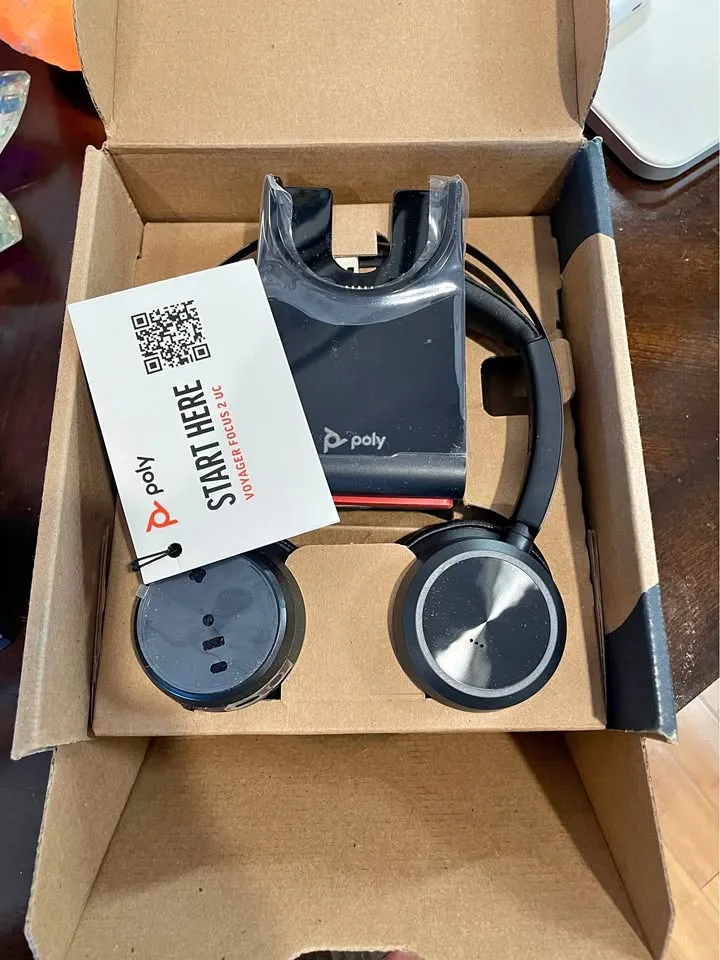 Wireless Noise-Canceling Headset with charging stand thumbnail