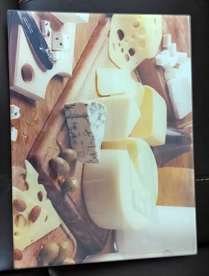 1 Glass Cutting Boards – $5 thumbnail