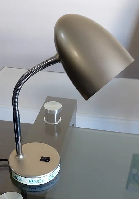 Ikea Mainstays LED Desk Lamp, gold and Svallet Work lamp image indicator(4)