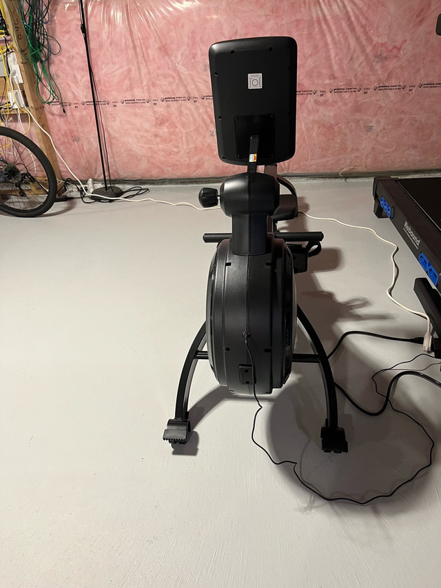 Xterra ERG550W Water Rowing Machine - photo 2