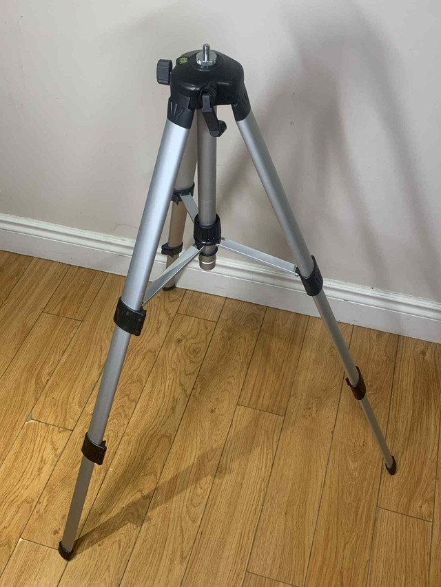 LazerPro CL2082 Laser Kit w/ Tripod + Goggles | Good Finds - photo 4