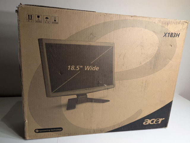 Acer 18.5" LCD Monitor | Tested | Good Finds - photo 3