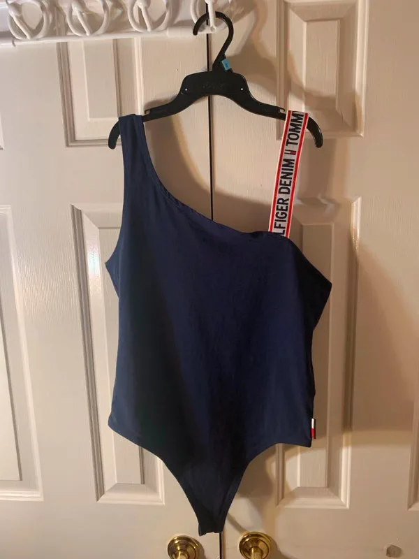 Tommy Hilfiger One Piece Bodysuit (Large) image indicator(5)