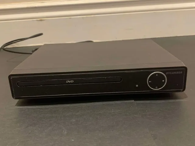 Sylvania HDMI Upconvert DVD Player w 1080p Upscaling image indicator(8)